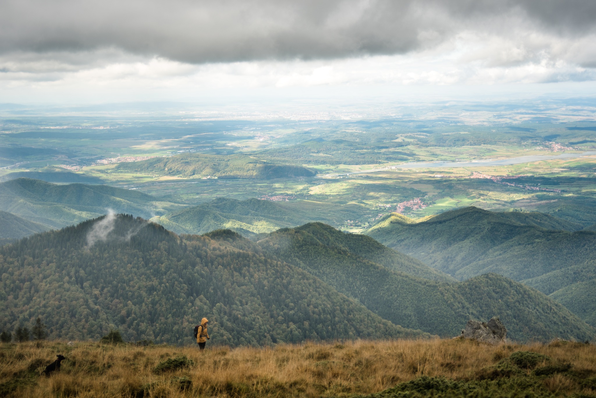 Drumeție în Munții Cindrel: Dealul Ursului