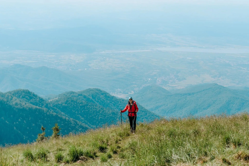 Early autumn hike in the Făgăraș Mountains: Suru Chalet and Peak