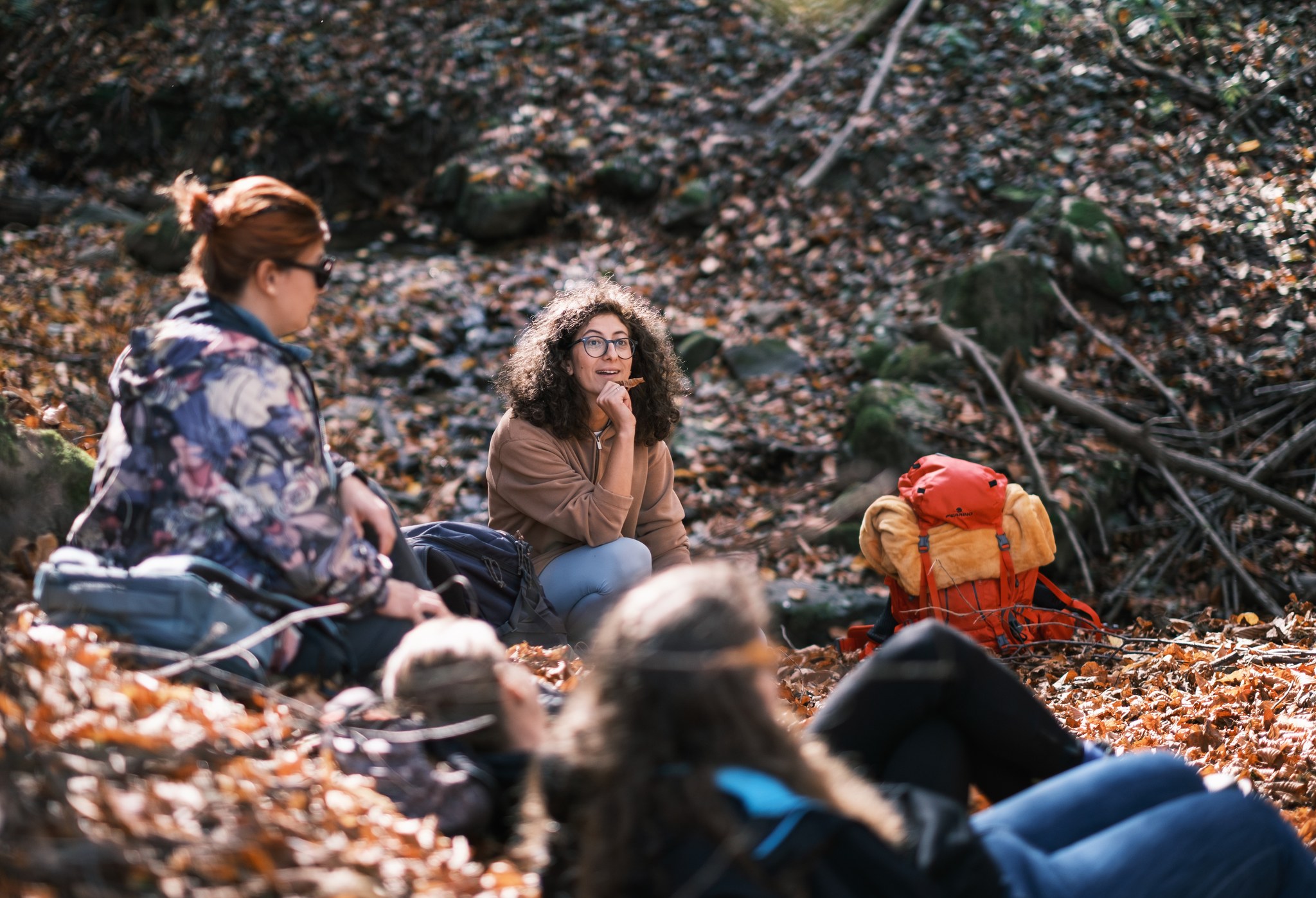 Experiență în natură: Yoga and Forest Bathing