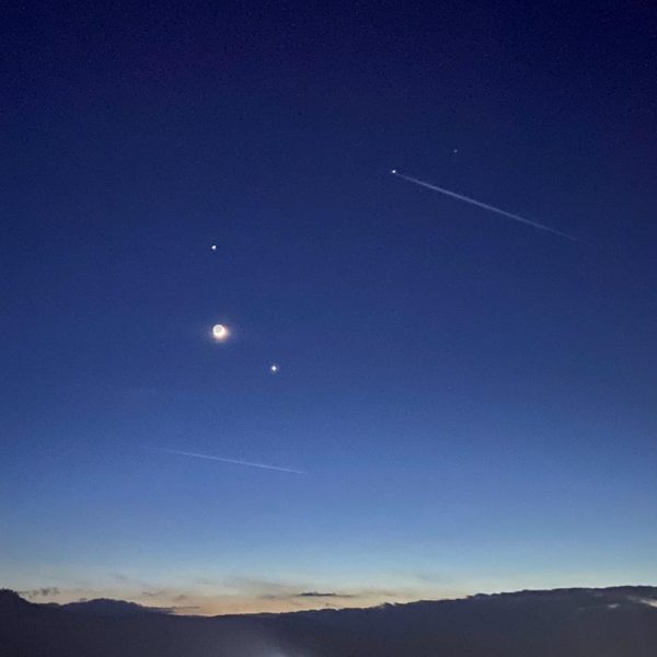 Drumeție la apus de soare pe Vf. Bătrâna cu observație astronomică a constelațiilor