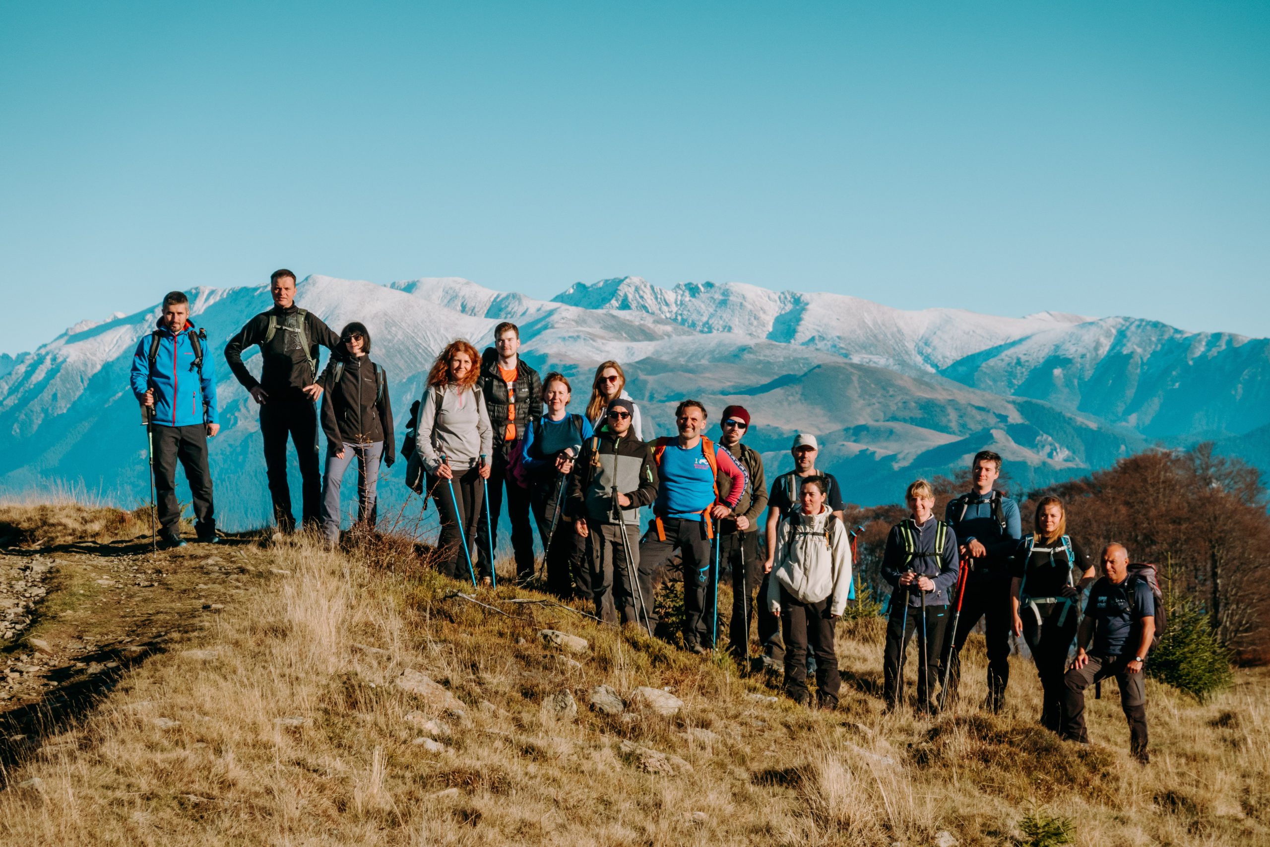 Drumeție în Munții Lotru: Vf. Prejba și fostele cabane Prejba