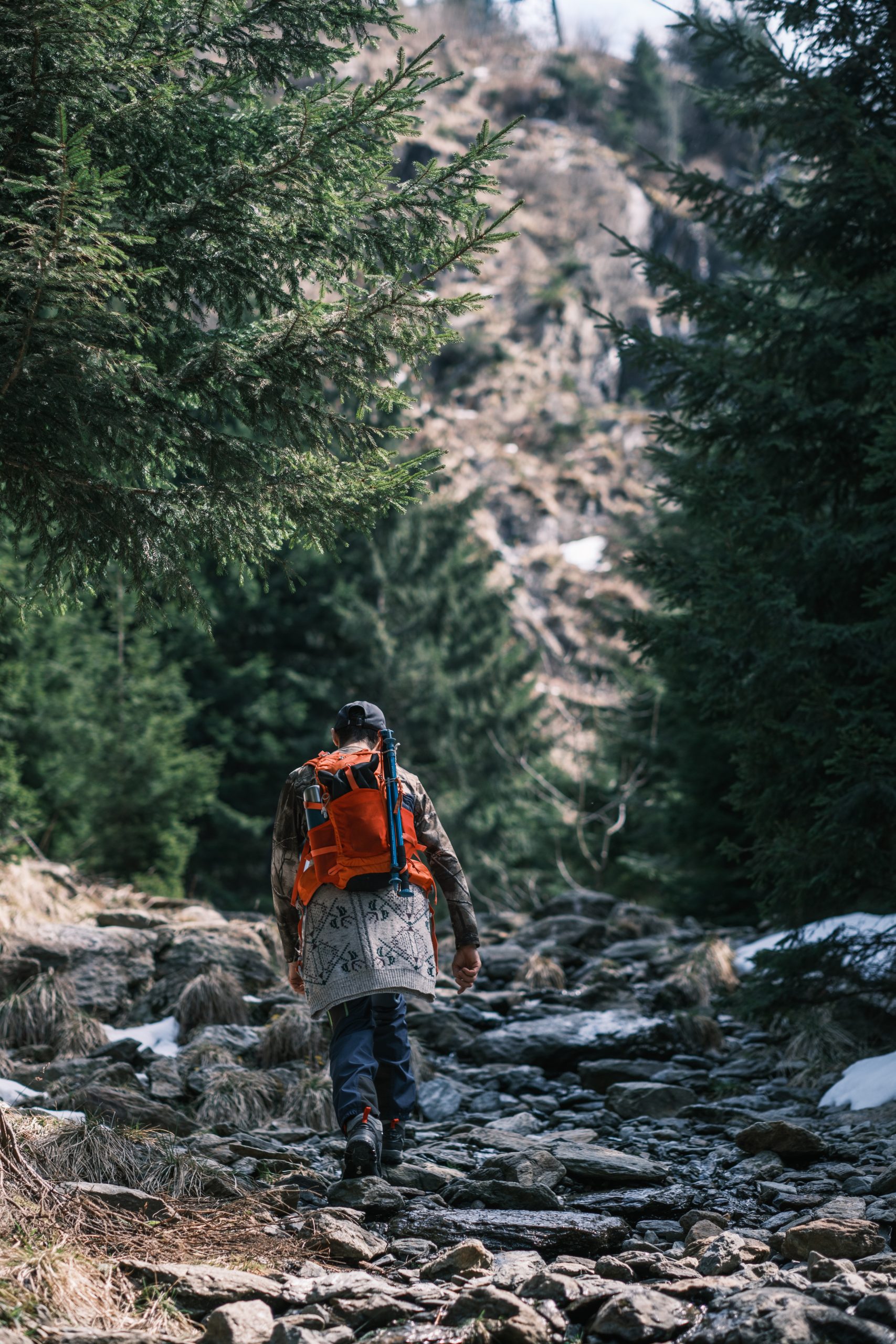 -AMÂNAT- Drumeție în Munții Făgăraș: Muchia Buteanului