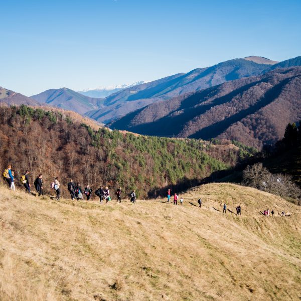 Drumeție pe Vf. Măgura: Casa cu Povești