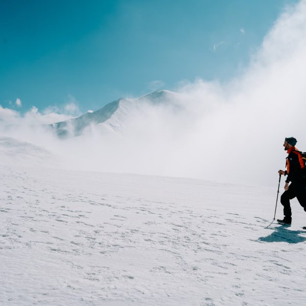 Drumeție în Munții Făgăraș: Cabana Bărcaciu și Muchia Scărișoarei