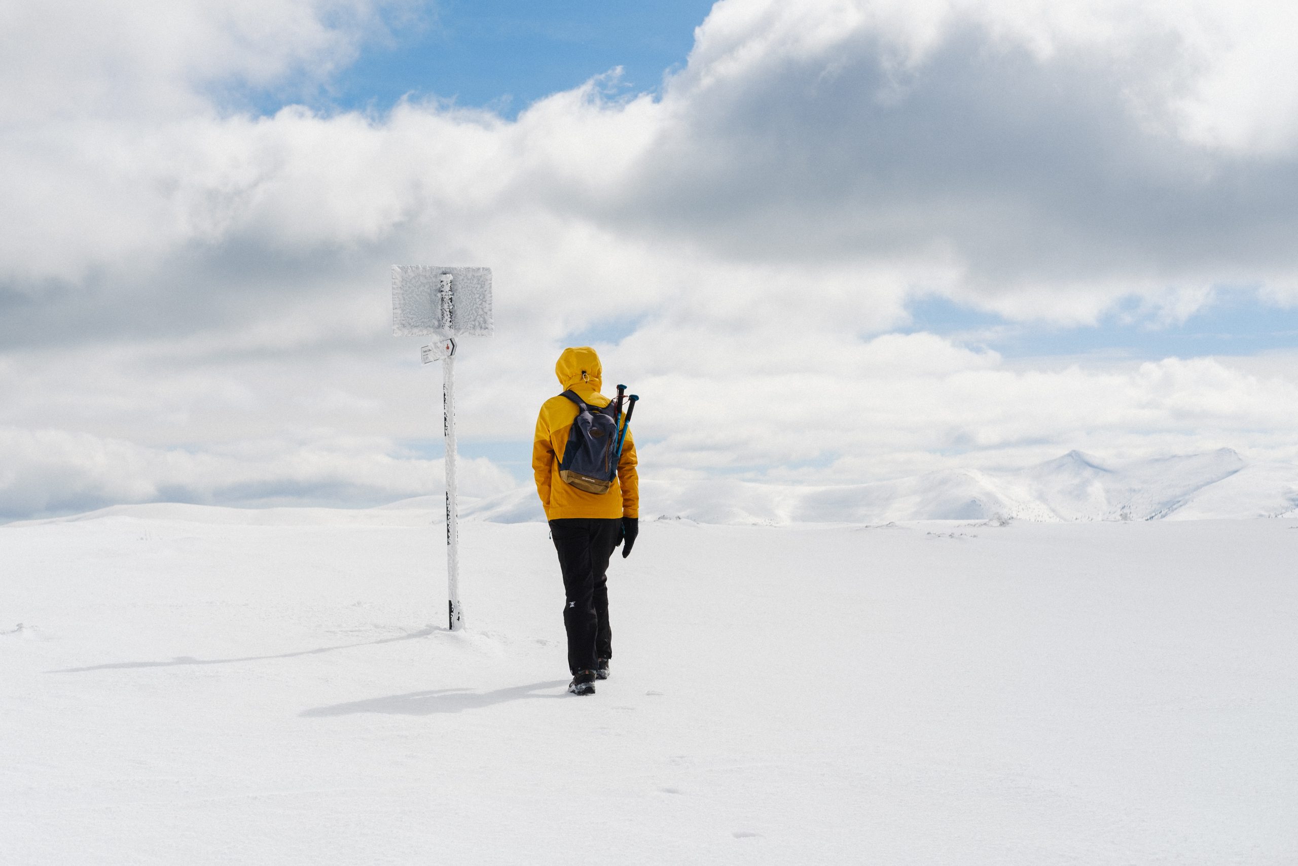 Drumeție de februarie în Munții Cindrel