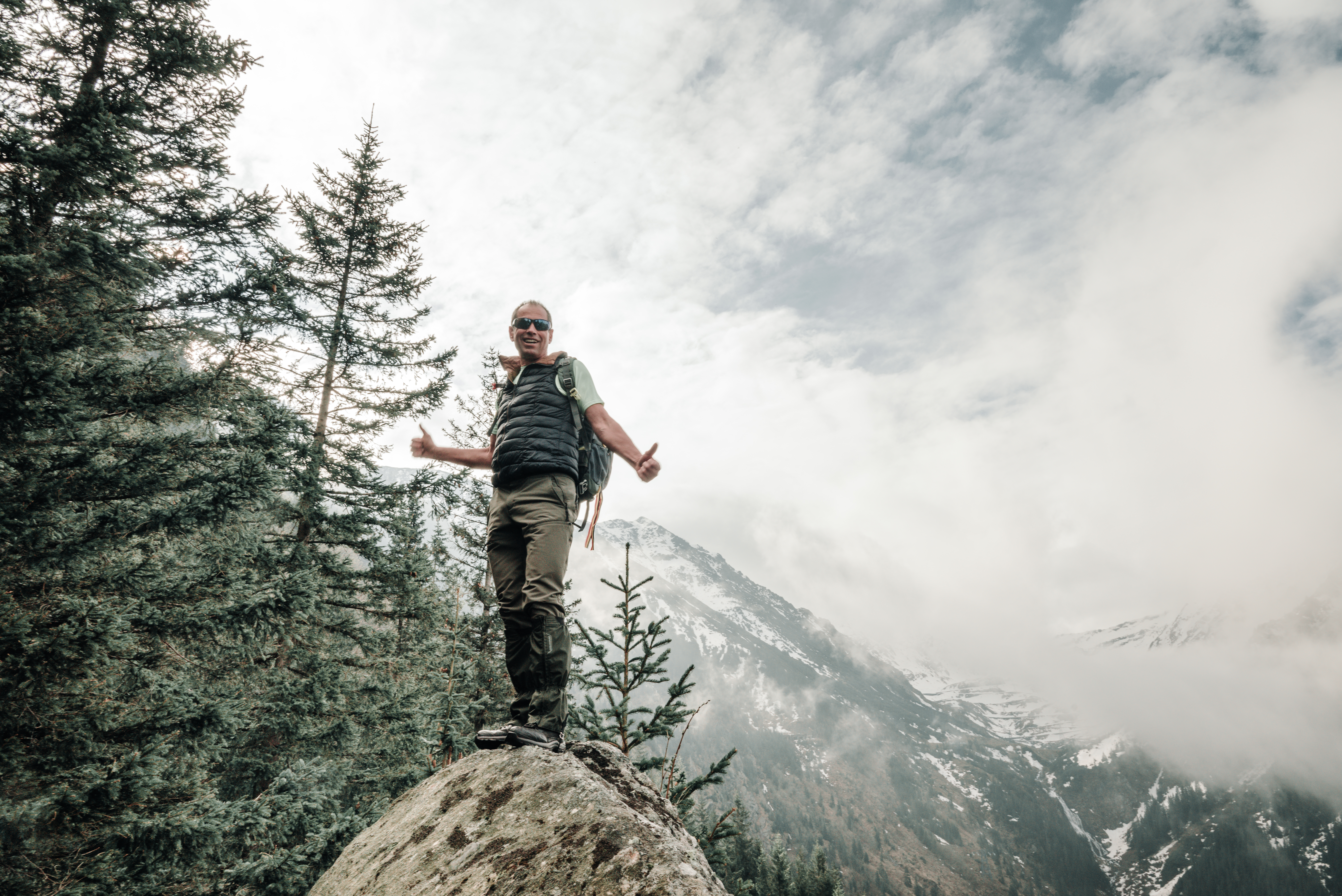 Drumeție în Munții Făgăraș: Valea Bâlii „liniștită și necontaminată” și Bâlea Lac