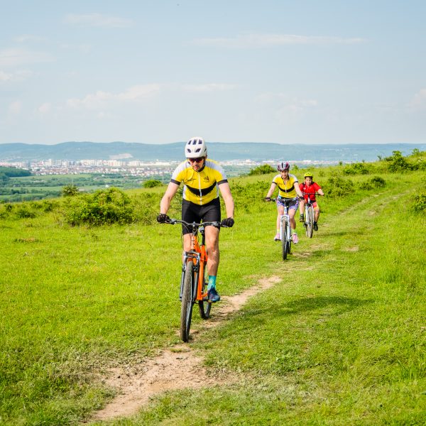 After-School-E-Bike-Abenteuer für Kinder, Mamas und Papas