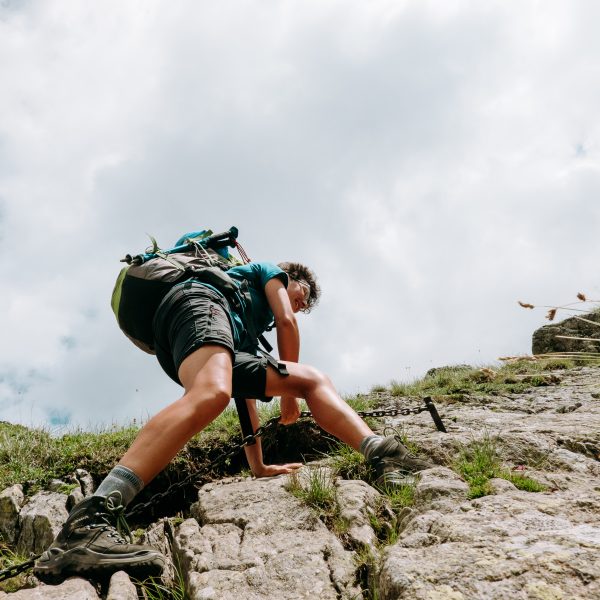 After-work hike on the northern ridge of Vânătoarea lui Buteanu