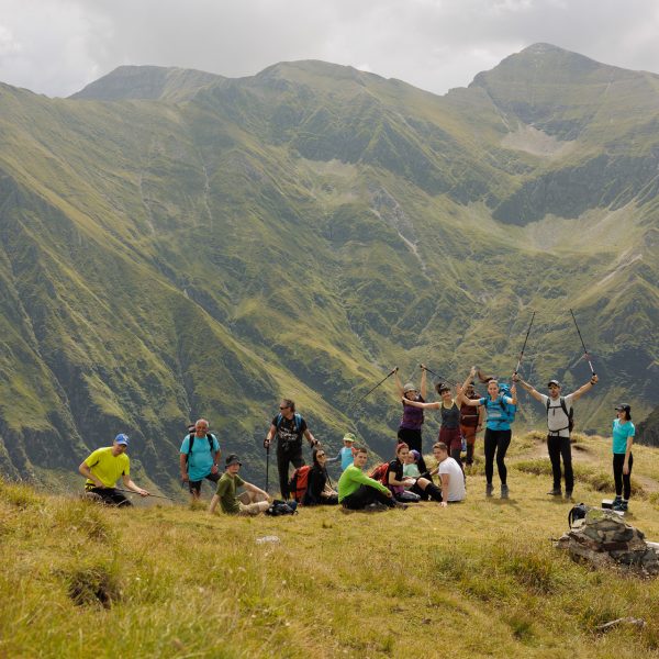 Hike in the Făgăraș Mountains: Fereastra Mică, Slănina Peak and Piatra Caprei