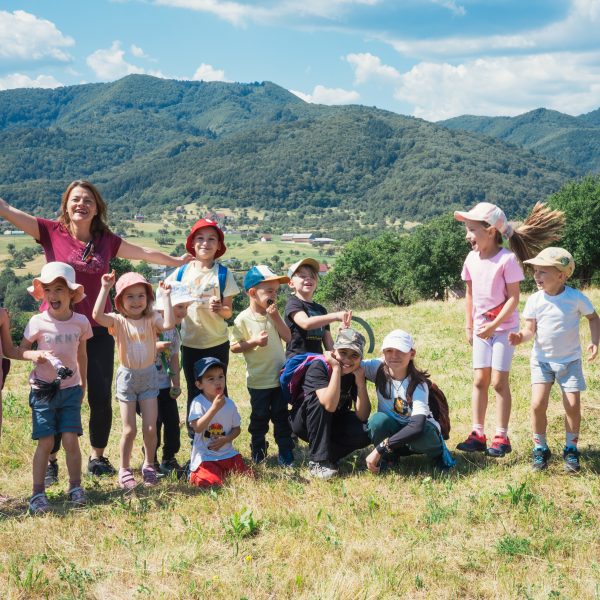 Anii Drumeției Summer School | #4 History in Motion – Learning About the Past Through Play and Adventure: Rășinari – Mărginimea Sibiului