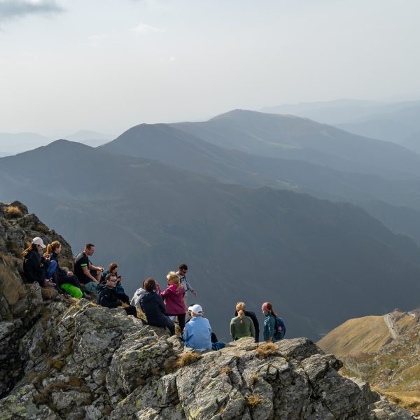 Drumeție pentru copii pe Muchia Nordică a Varfului Buteanu 2507m